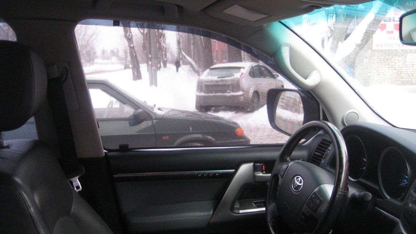  Каркасные автомобильные шторки - Toyota Land Cruiser (200 Series)  (2007-наст.время) Внедорожник 5 дв. Комплект на передние двери PREMIUM - фото